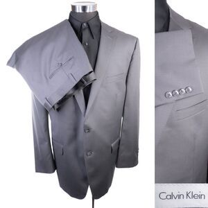 Calvin Klein 2-Pcs Striped Gray Wool Suit Jacket Blazer 48R Pants 44X29 2-Button